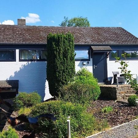 Le Clos Des 3 - Vacances Avec Vue En Ardennes A 5 Kilometres De La Roche - Maison De 90 M2 Avec Chambres - Avec Magnifique Jardin Rendeux Exterior foto