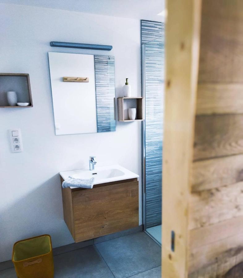 Le Clos Des 3 - Vacances Avec Vue En Ardennes A 5 Kilometres De La Roche - Maison De 90 M2 Avec Chambres - Avec Magnifique Jardin Rendeux Exterior foto