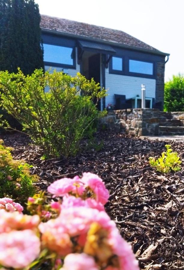 Le Clos Des 3 - Vacances Avec Vue En Ardennes A 5 Kilometres De La Roche - Maison De 90 M2 Avec Chambres - Avec Magnifique Jardin Rendeux Exterior foto