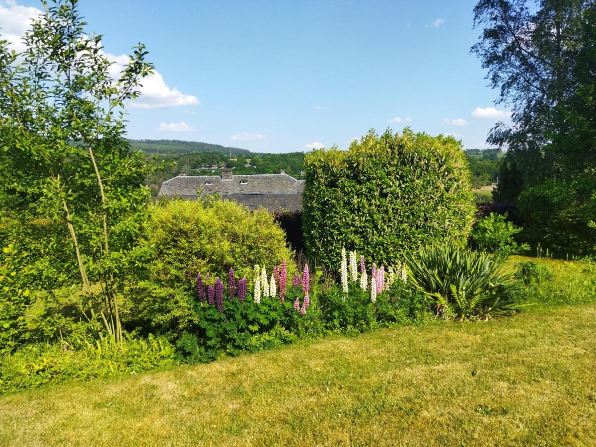 Le Clos Des 3 - Vacances Avec Vue En Ardennes A 5 Kilometres De La Roche - Maison De 90 M2 Avec Chambres - Avec Magnifique Jardin Rendeux Exterior foto
