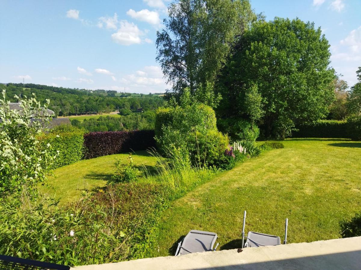 Le Clos Des 3 - Vacances Avec Vue En Ardennes A 5 Kilometres De La Roche - Maison De 90 M2 Avec Chambres - Avec Magnifique Jardin Rendeux Exterior foto